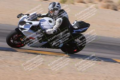 media/Dec-10-2023-SoCal Trackdays (Sun) [[0ce70f5433]]/Turn 9 Inside Set 2 (1115am)/